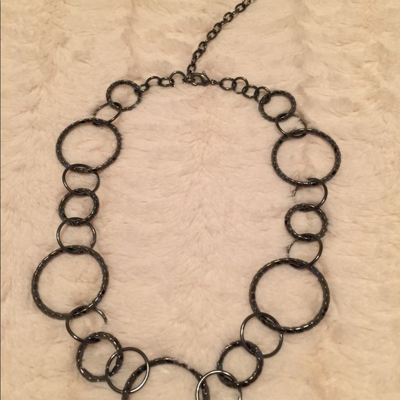 Shiny Gunmetal Necklace - Picture 2 of 4